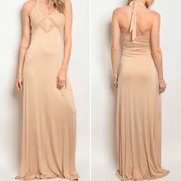 Dresses & Skirts - Tan Maxi Dress